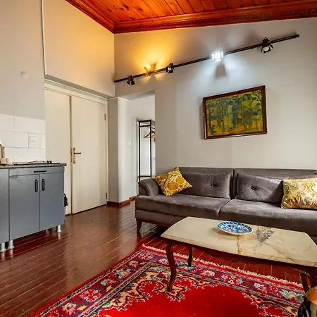 Nevalist Aparthotel *