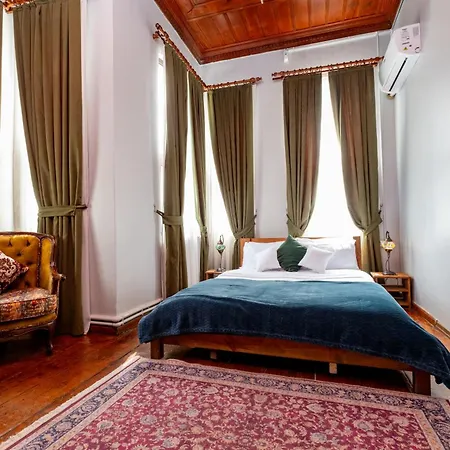 Nevalist Aparthotel *