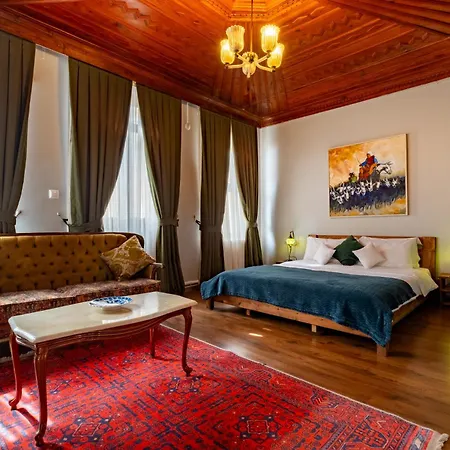 Lägenhetshotell Nevalist 4*