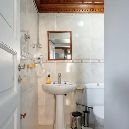 Nevalist Hotel apartamentowy 4*
